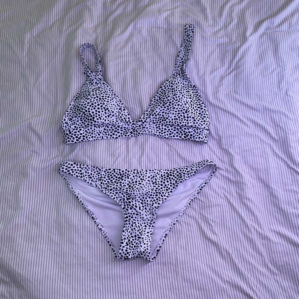 Bathing suit